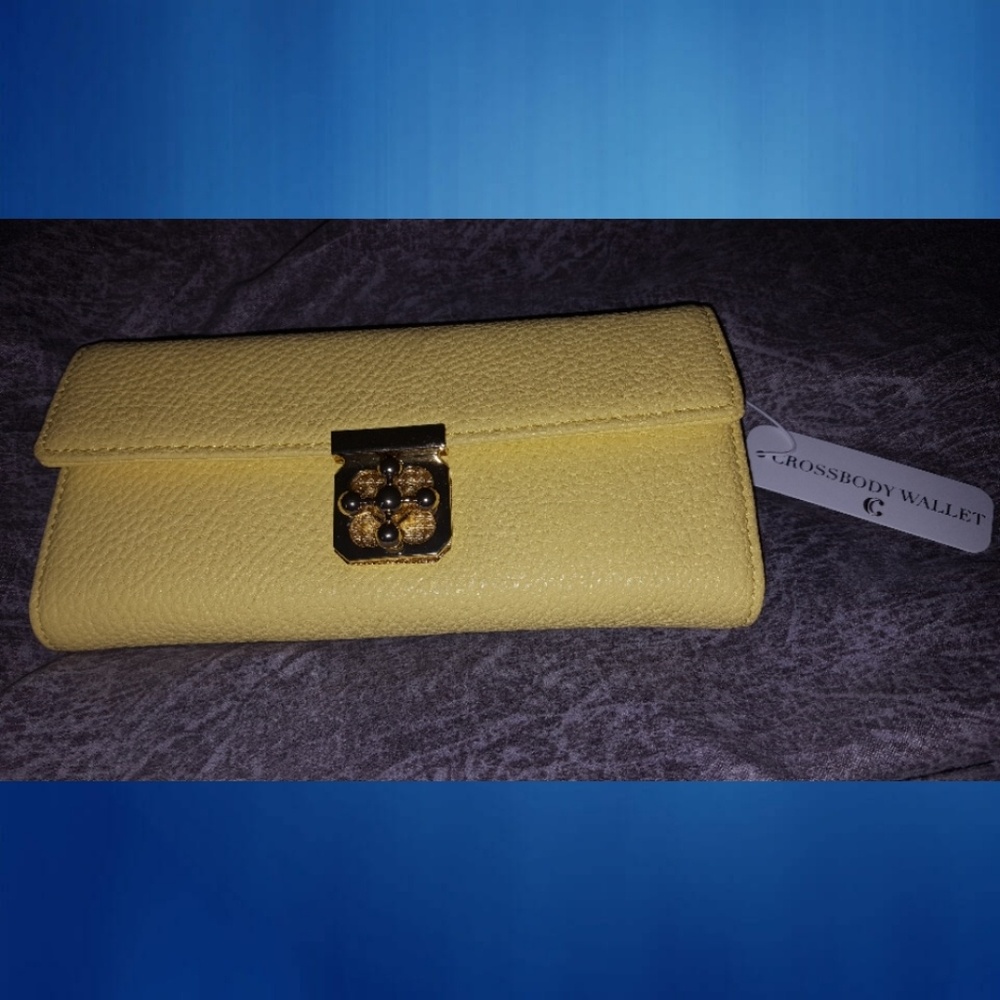 Crossbody Wallet